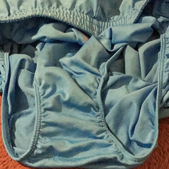 Nike Dry Fit Workout Shorts - Size Large - Picture 4 of 8